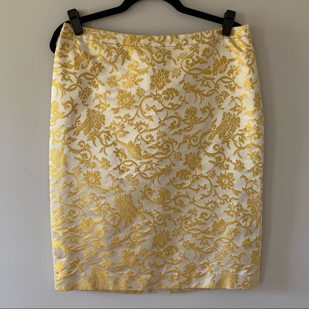 Banana Republic gold silk brocade skirt, size 8